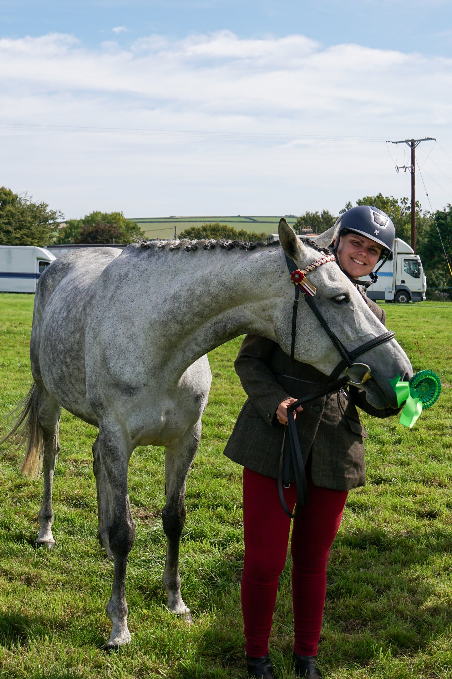 lanlivery show in hand part 2