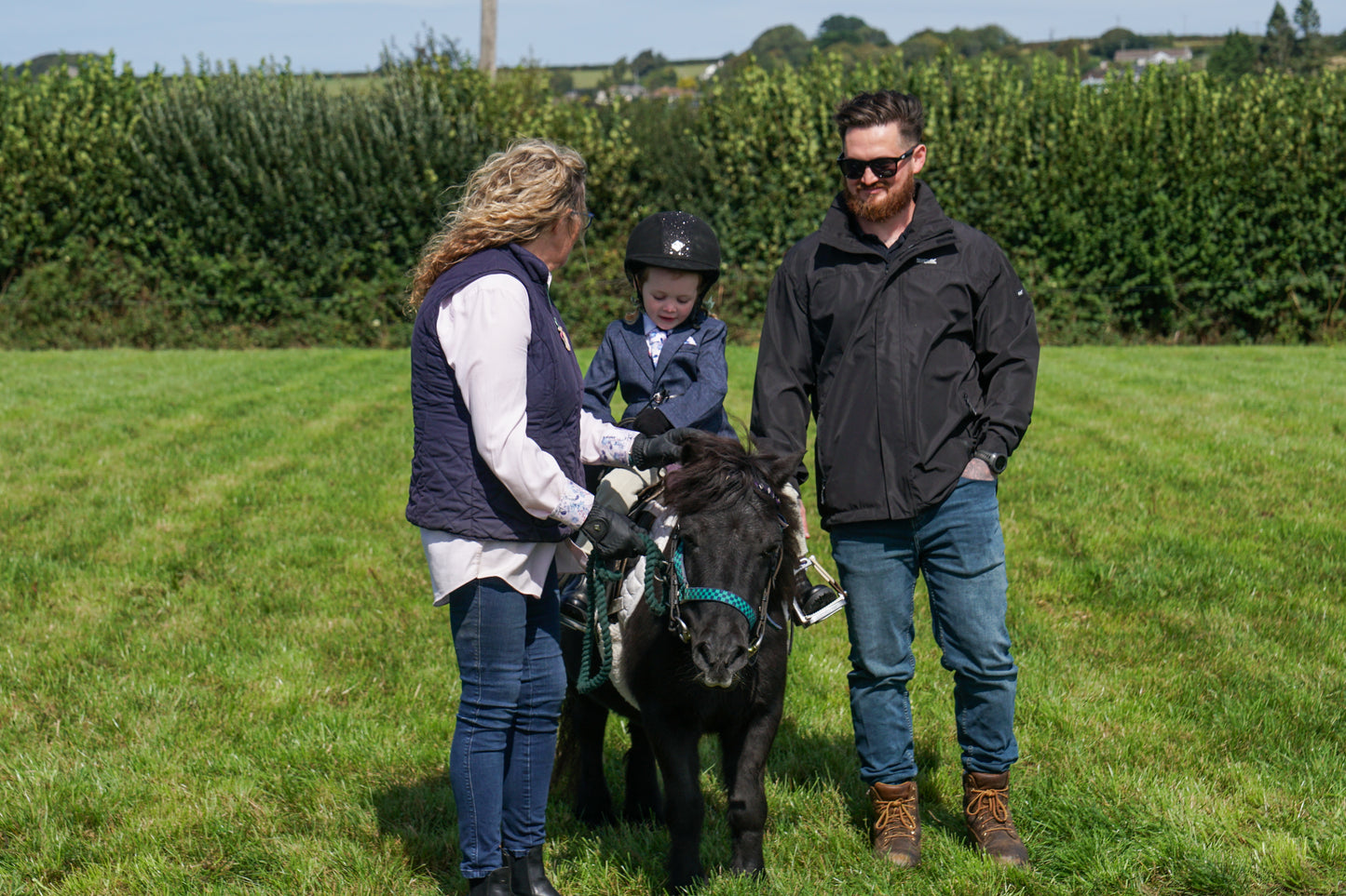 lanlivery show in hand part 3