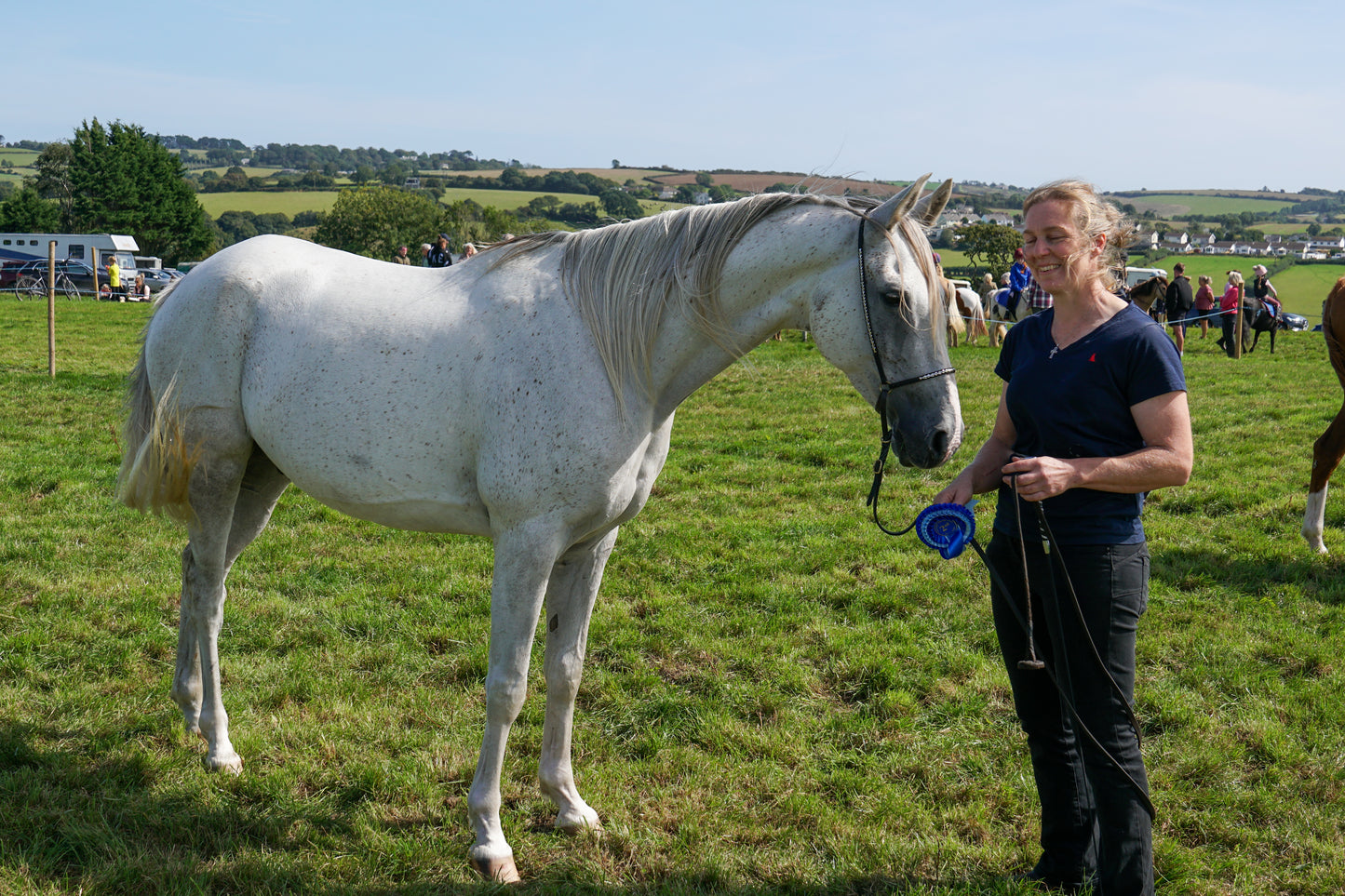 lanlivery show in hand part 4
