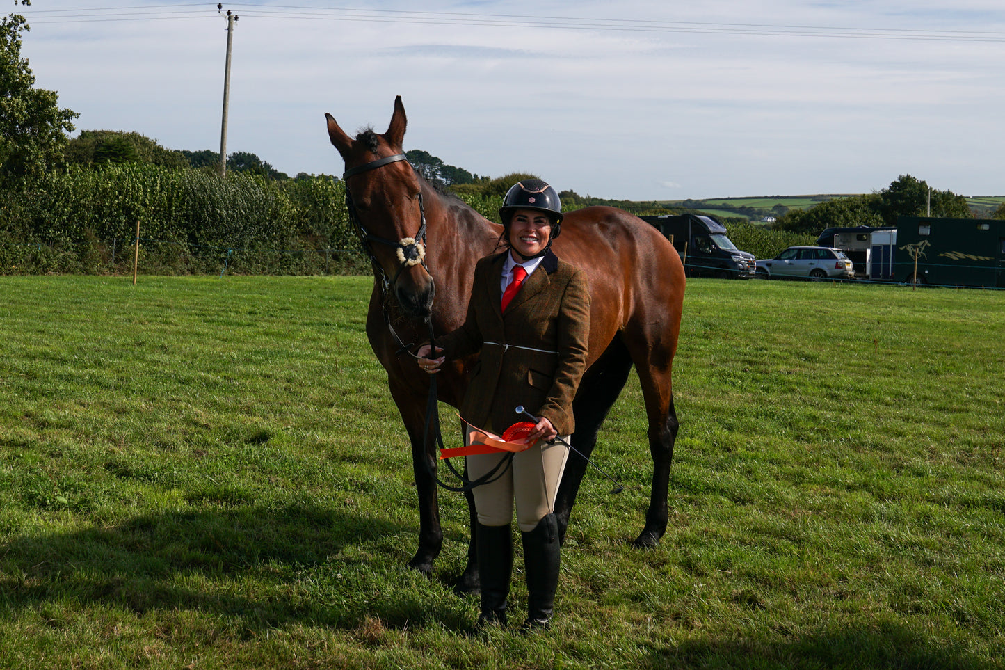 lanlivery show in hand part 1