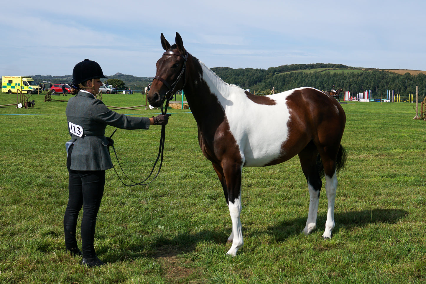 lanlivery show in hand part 2