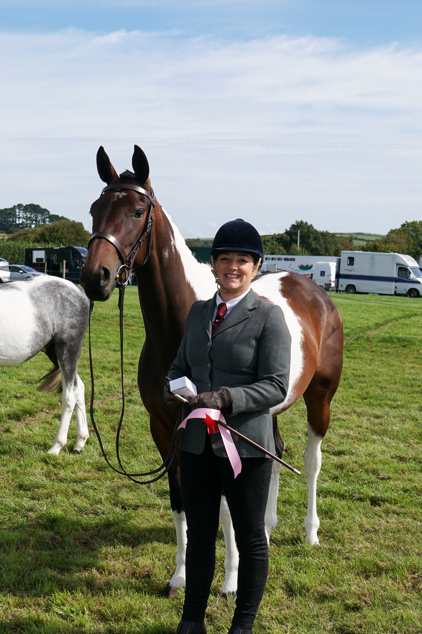 lanlivery show in hand part 2