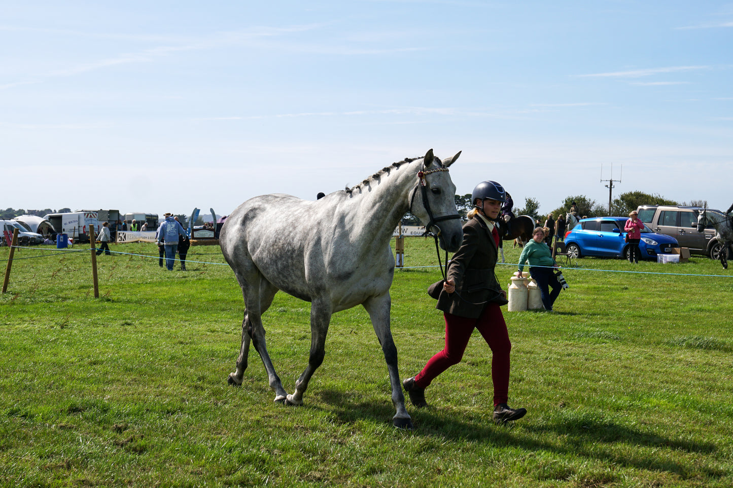 lanlivery show in hand part 3