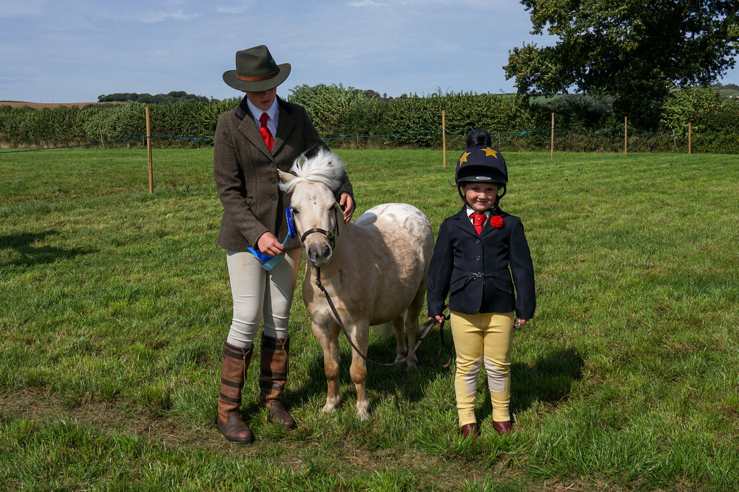 lanlivery show in hand part 3