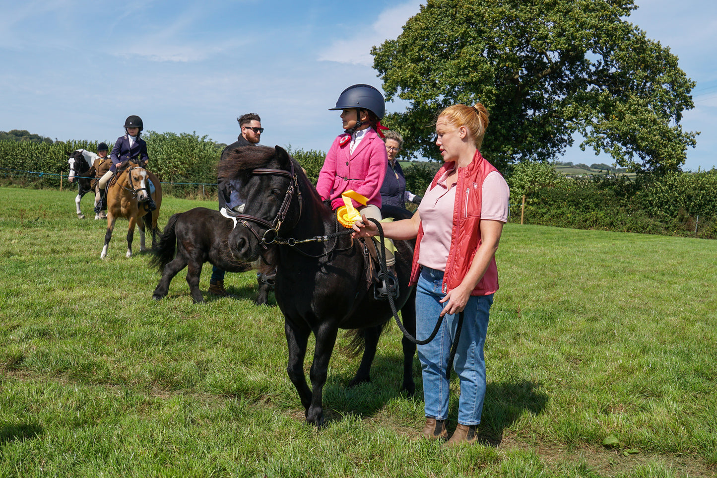 lanlivery show in hand part 3