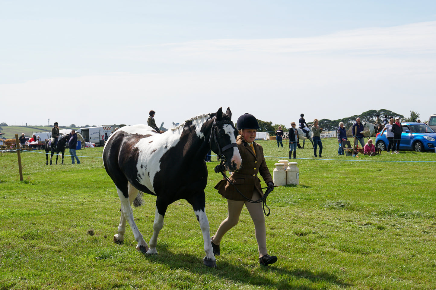 lanlivery show in hand part 3