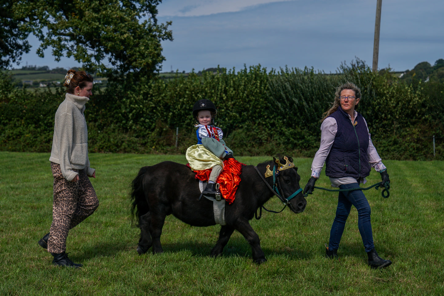 lanlivery show in hand part 3