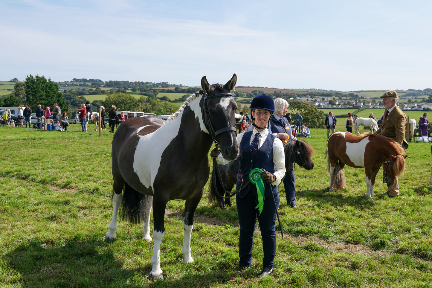 lanlivery show in hand part 3