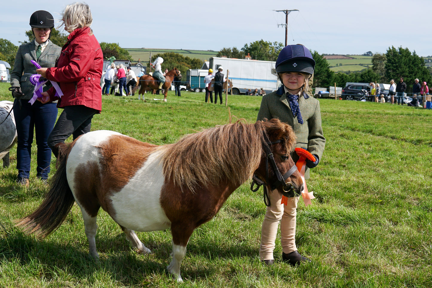 lanlivery show in hand part 3