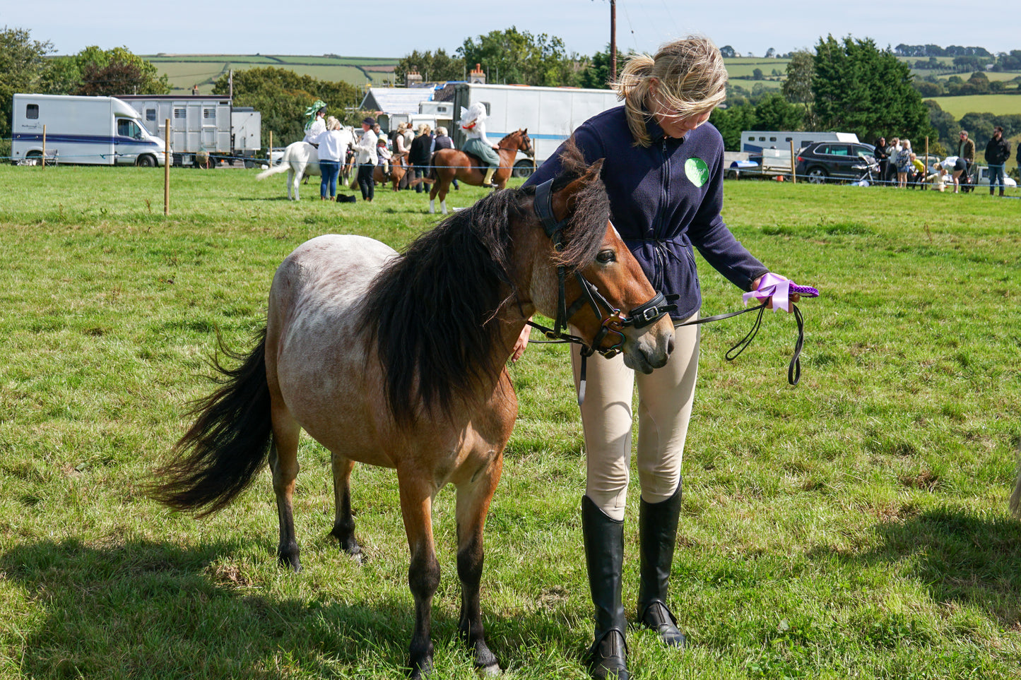 lanlivery show in hand part 3
