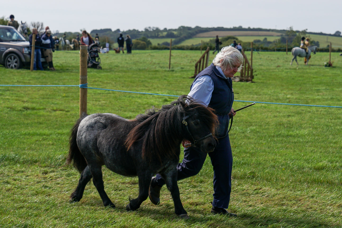 lanlivery show in hand part 3