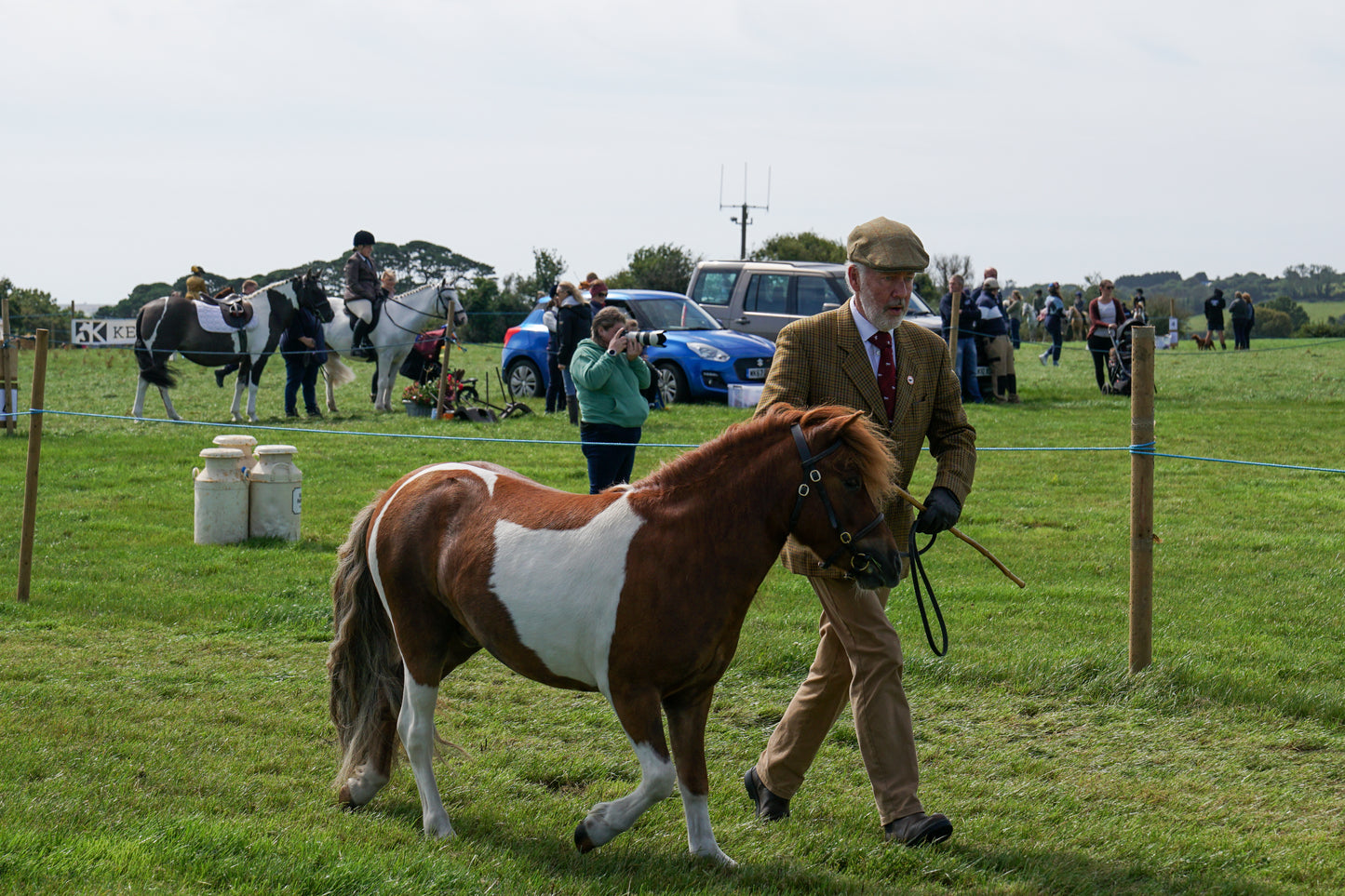 lanlivery show in hand part 3