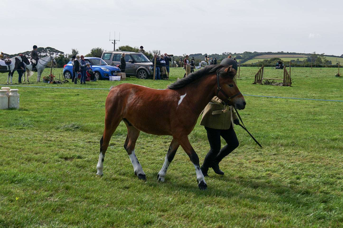 lanlivery show in hand part 3