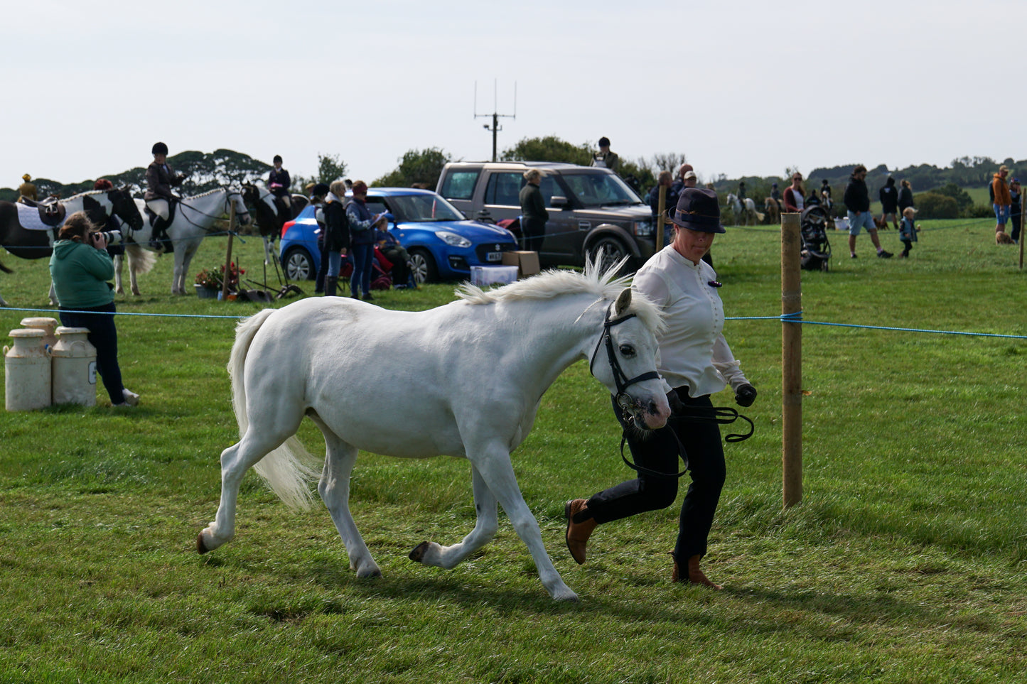lanlivery show in hand part 4