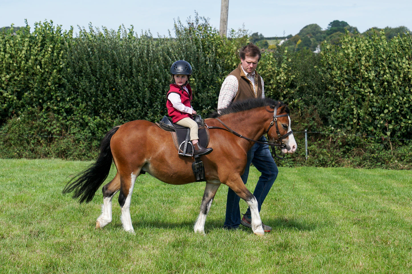 lanlivery show in hand part 4