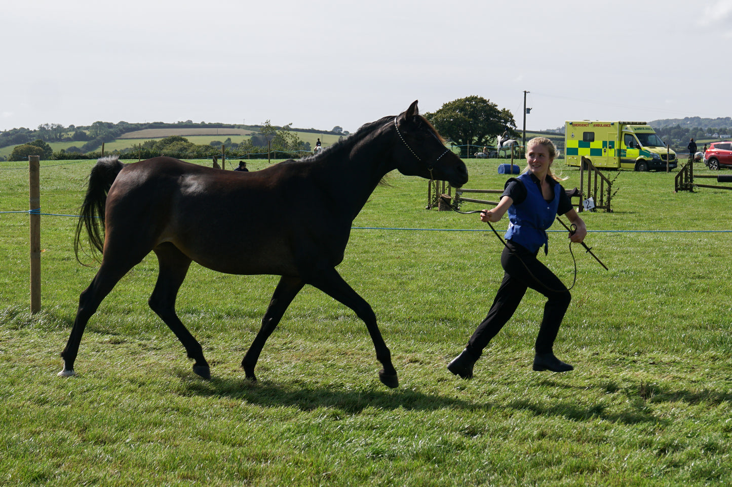 lanlivery show in hand part 4