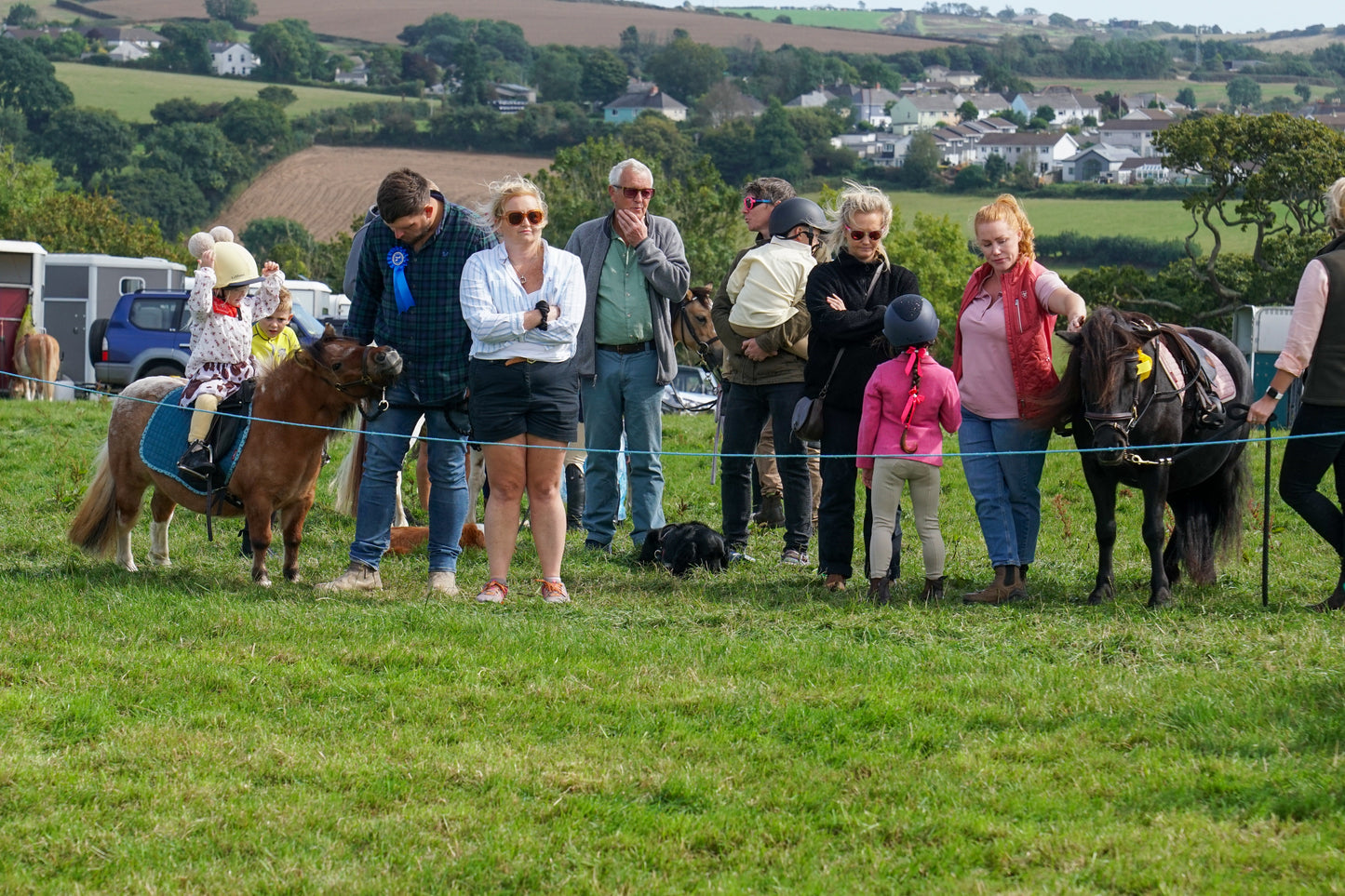 lanlivery show in hand part 4