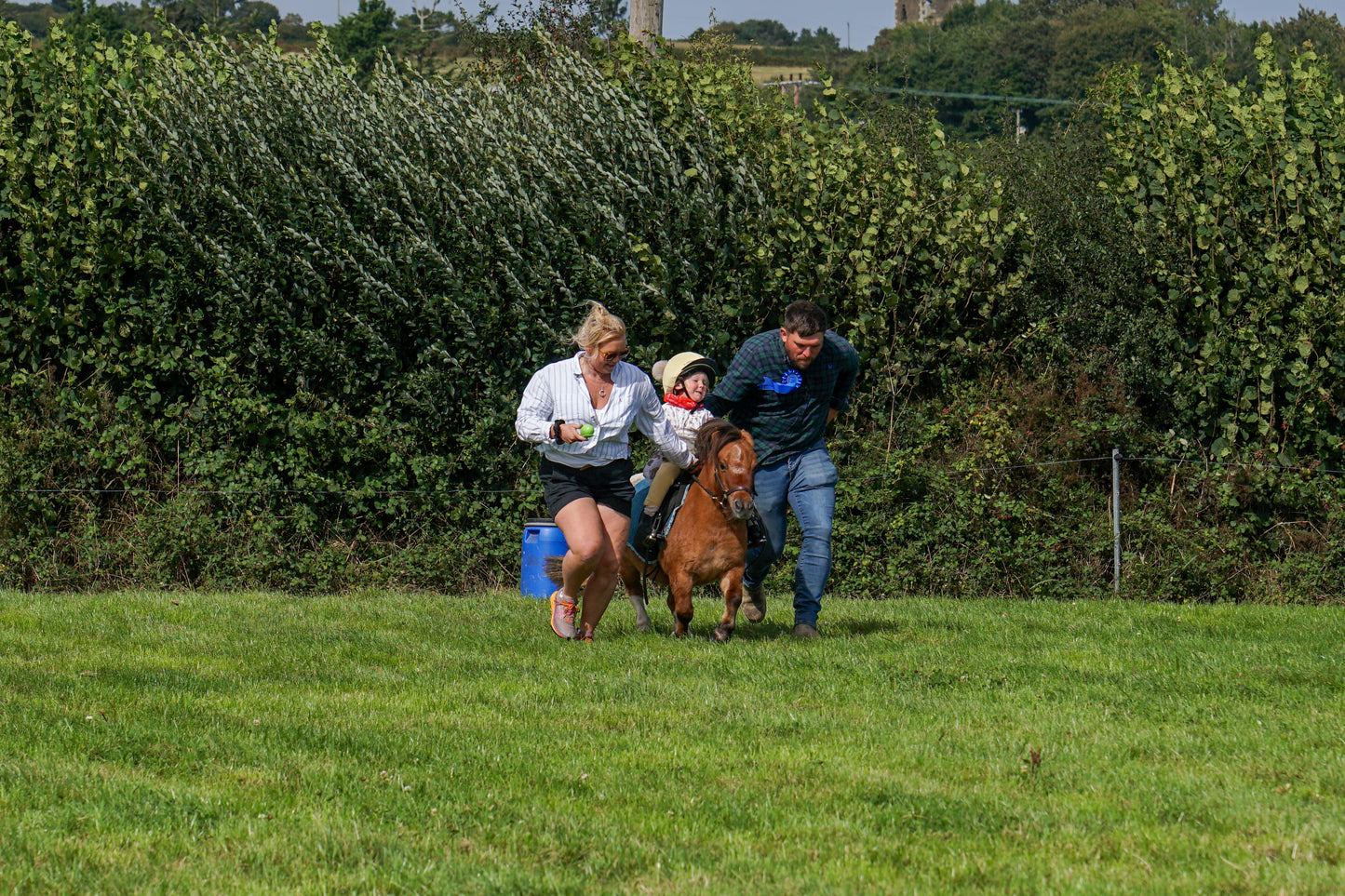 lanlivery show in hand part 4