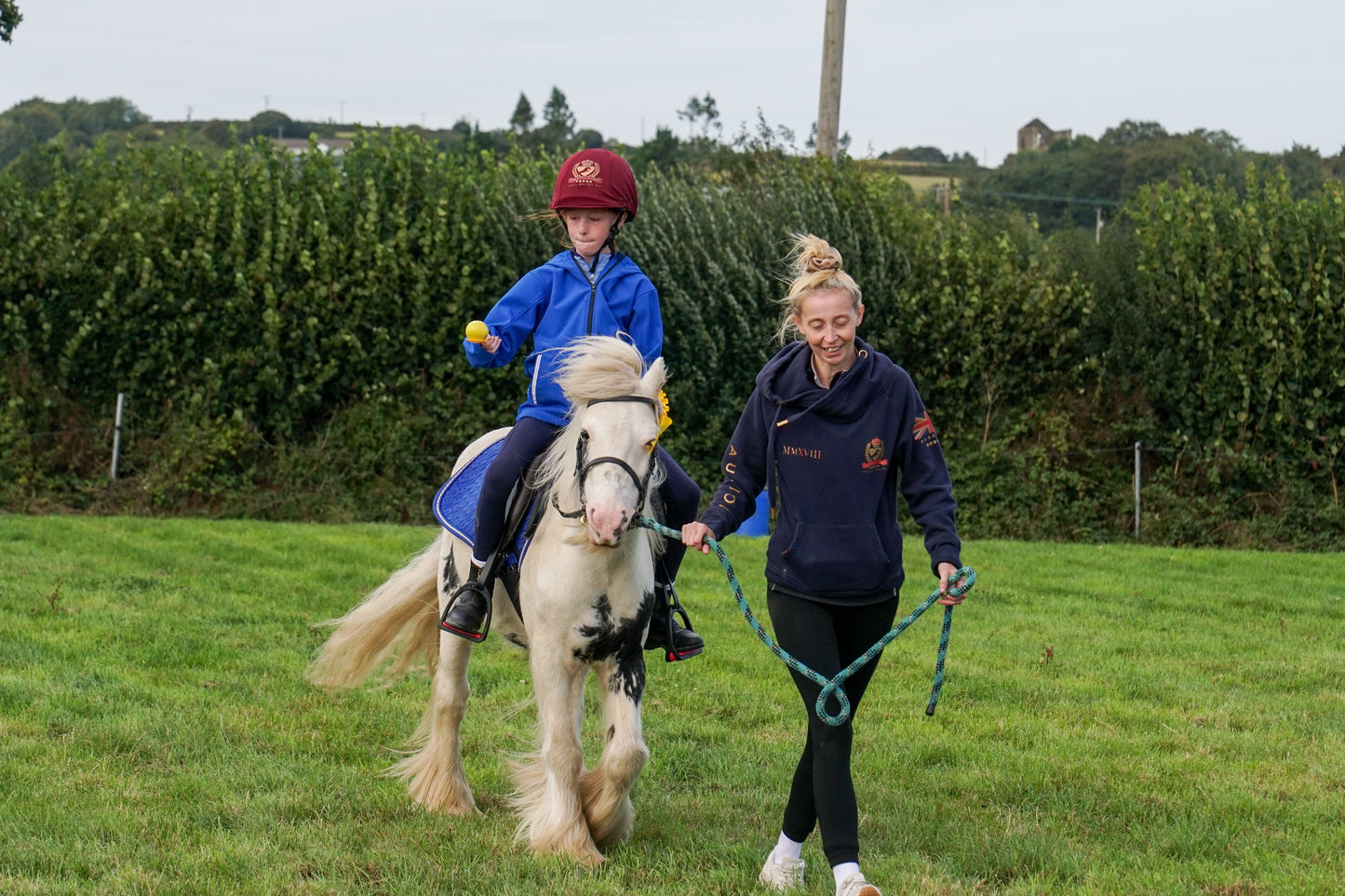 lanlivery show in hand part 4