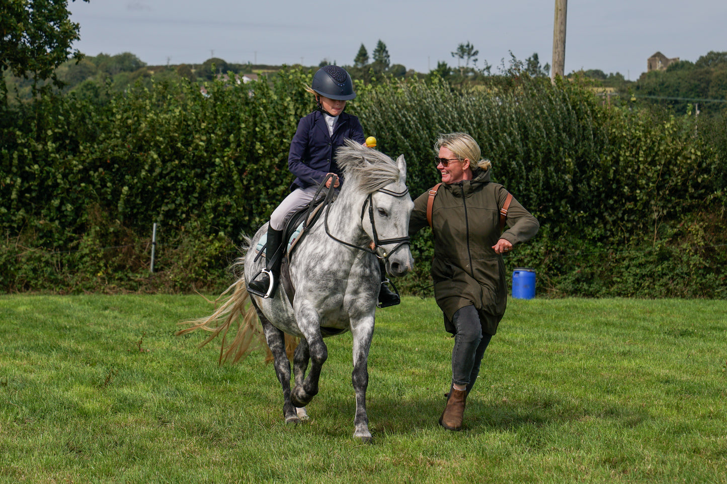 lanlivery show in hand part 4