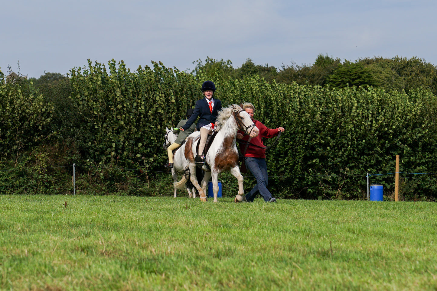 lanlivery show in hand part 4