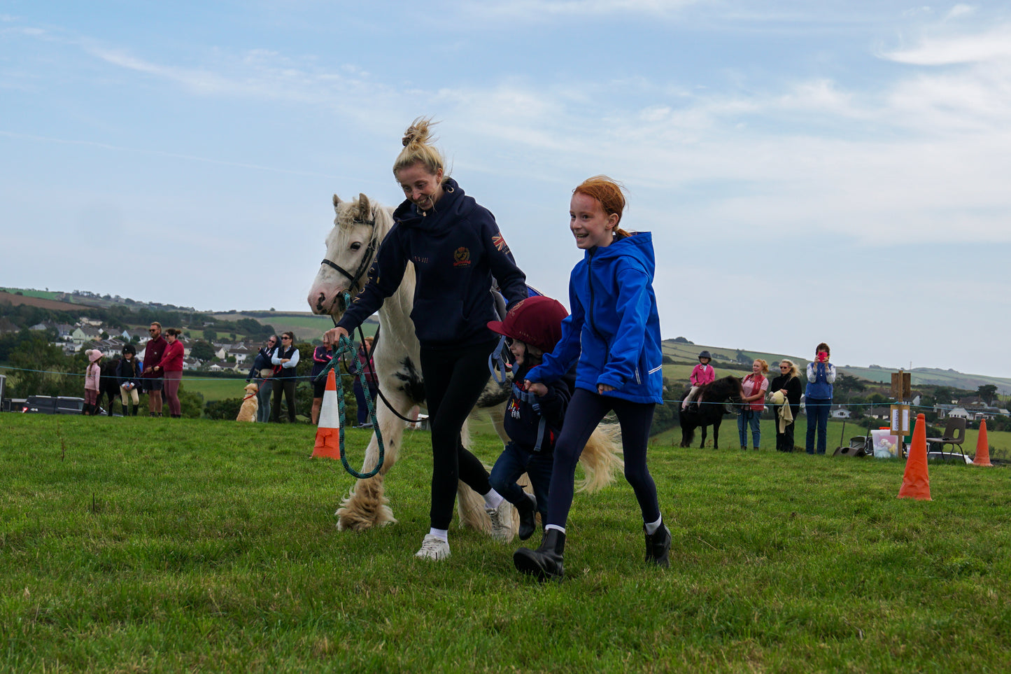 lanlivery show in hand part 4