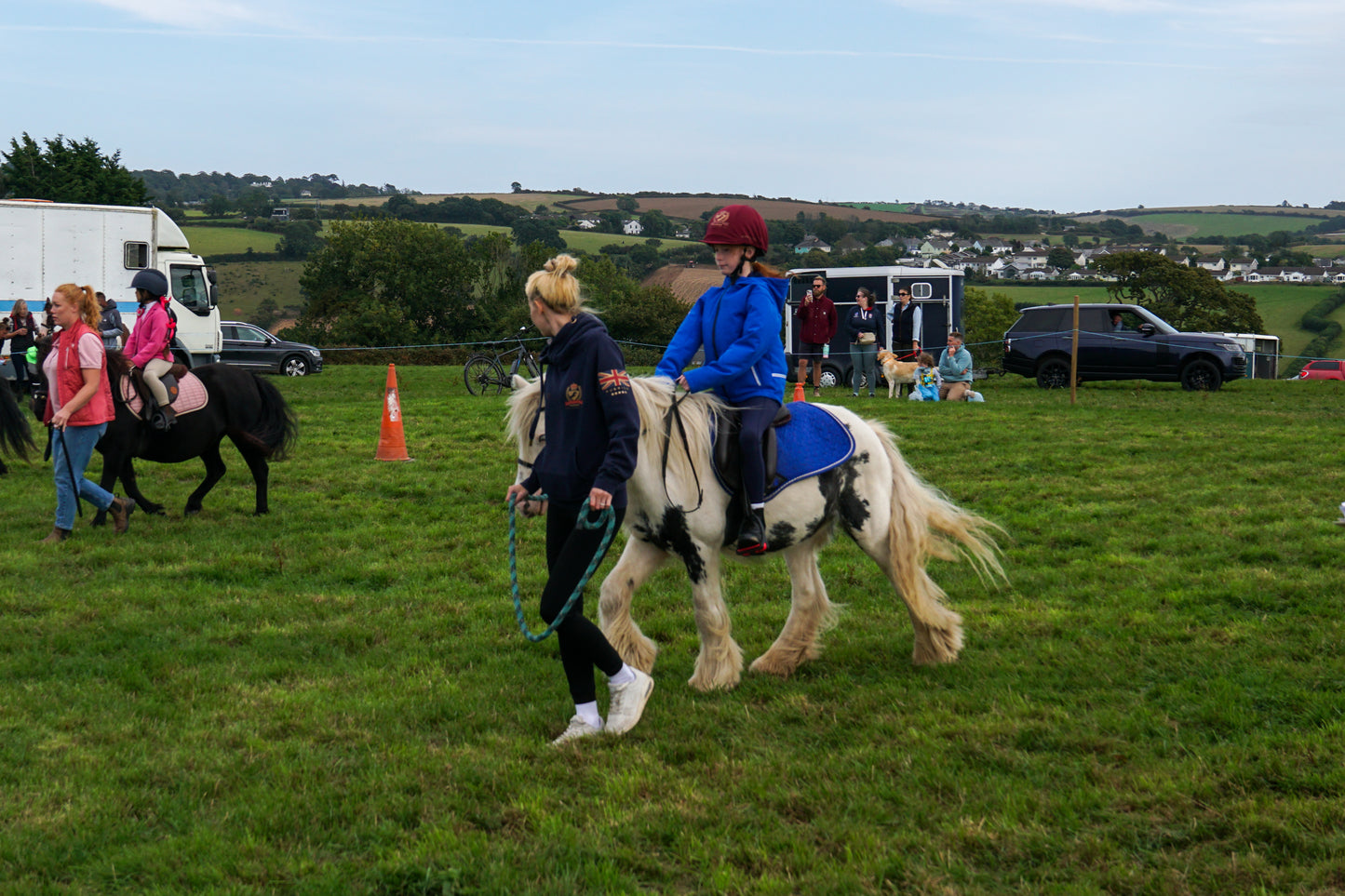 lanlivery show in hand part 5