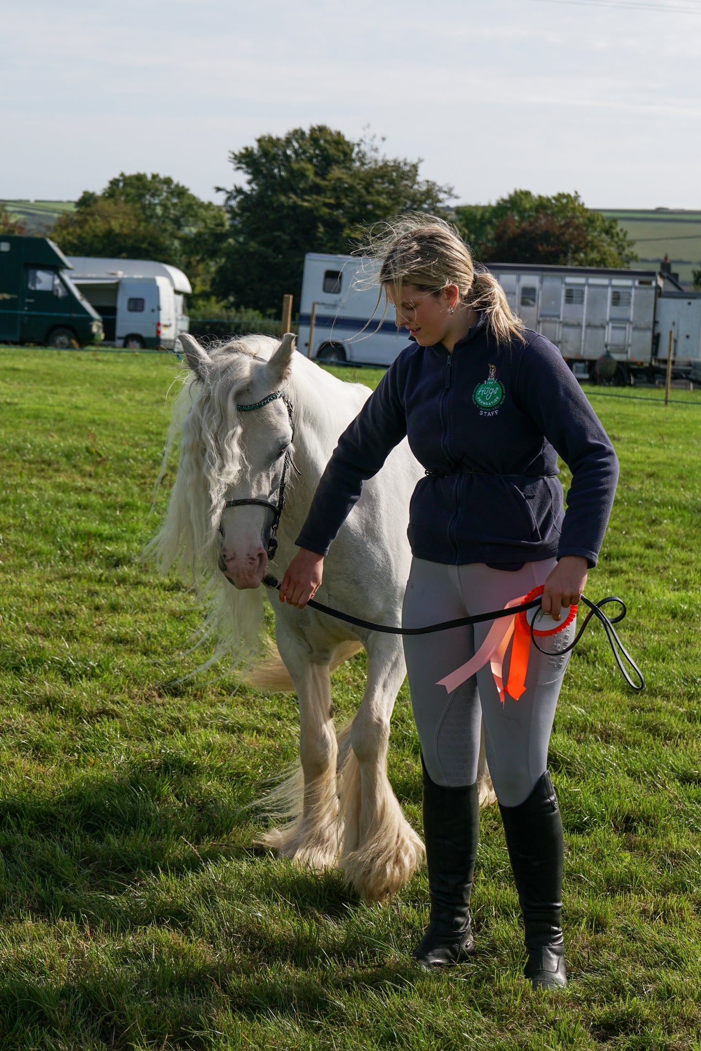 lanlivery show in hand part 1